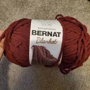 🥰Purple Plum Skein of Yarn🥰